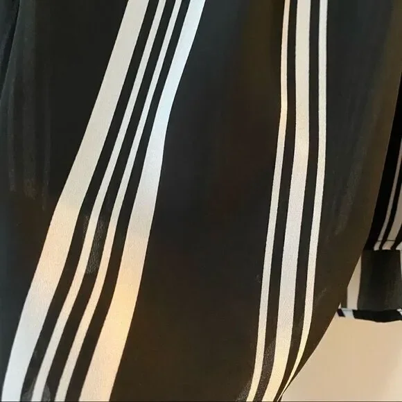 Bleuh Ciel black and white striped blouse. Wear off or on shoulders - Picture 5 of 7